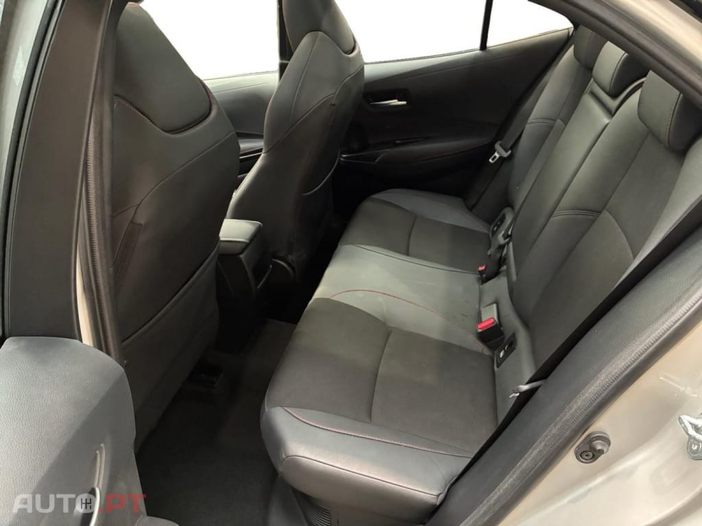 Toyota Corolla 1.8 Hybrid GR-Sport