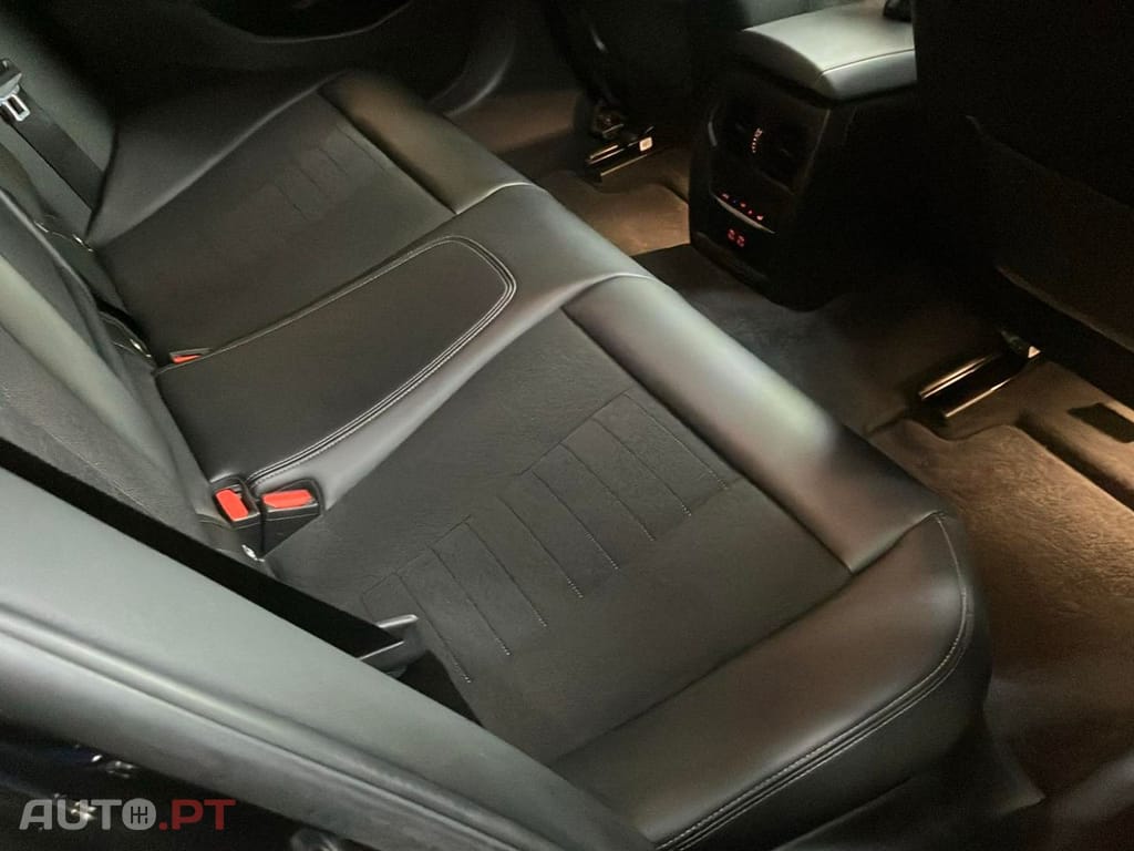 BMW 320 e Pack M Auto