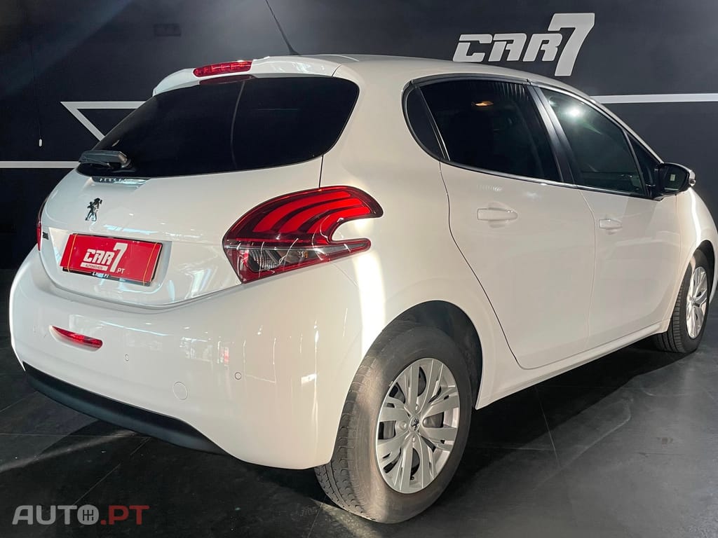 Peugeot 208 1.5 BlueHDi Active