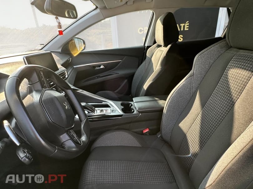 Peugeot 3008 1.5 BlueHDi Allure EAT8