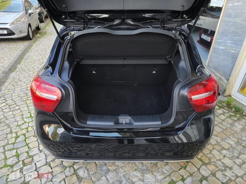 Mercedes-Benz A 180 d Urban