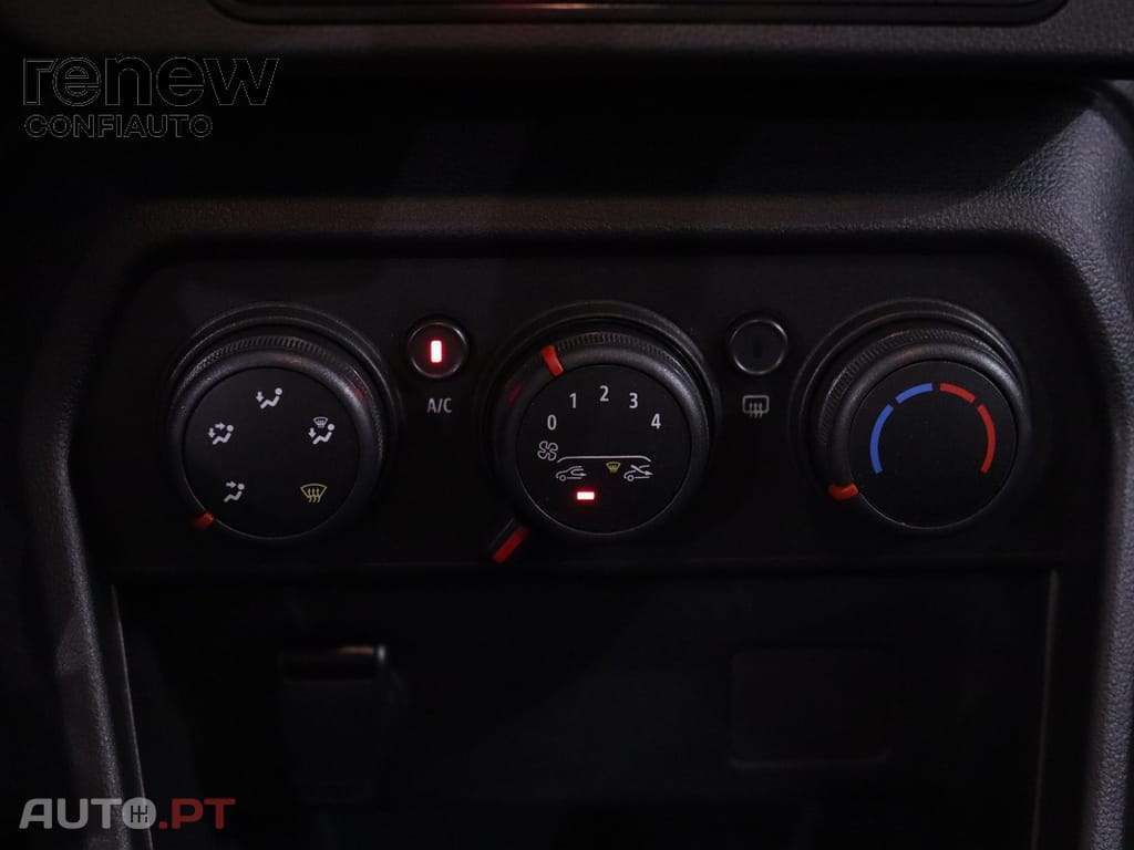 Dacia Sandero SANDERO III STW ESSENCIAL TCE 90 FAP