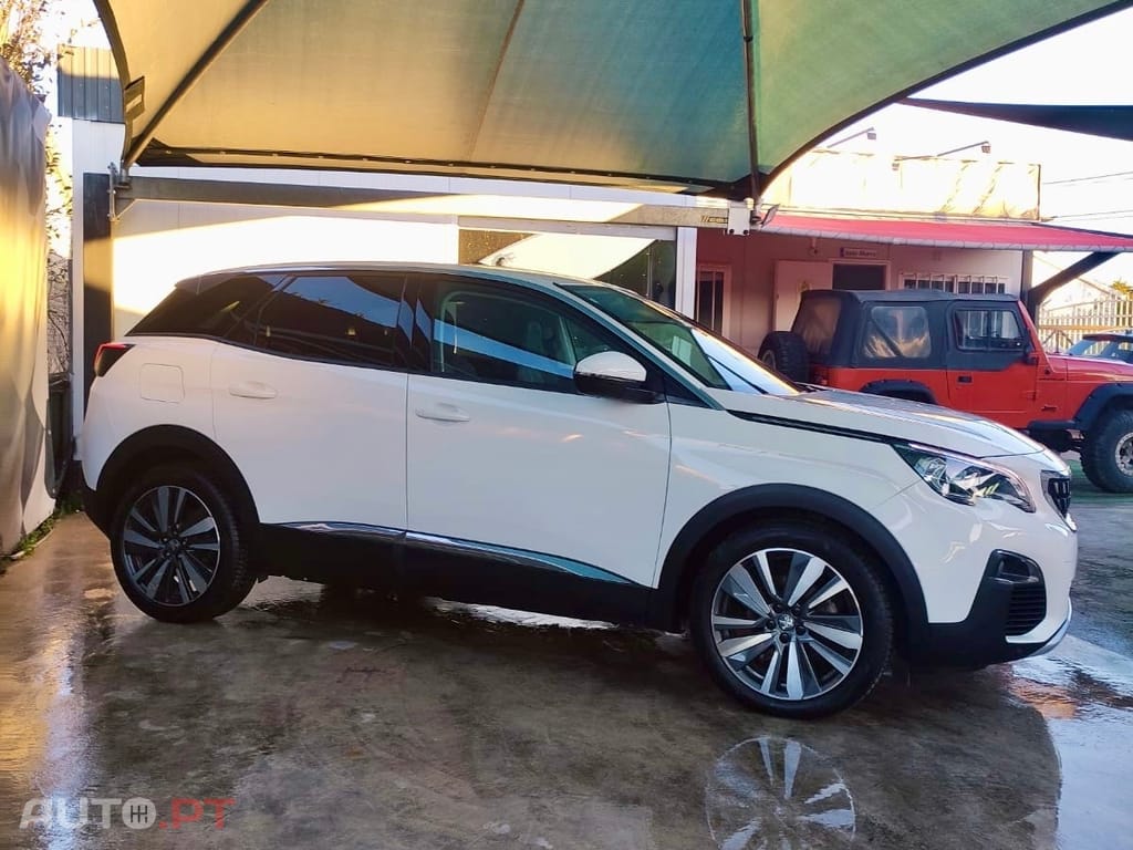 Peugeot 3008 1.5 BlueHDi Allure