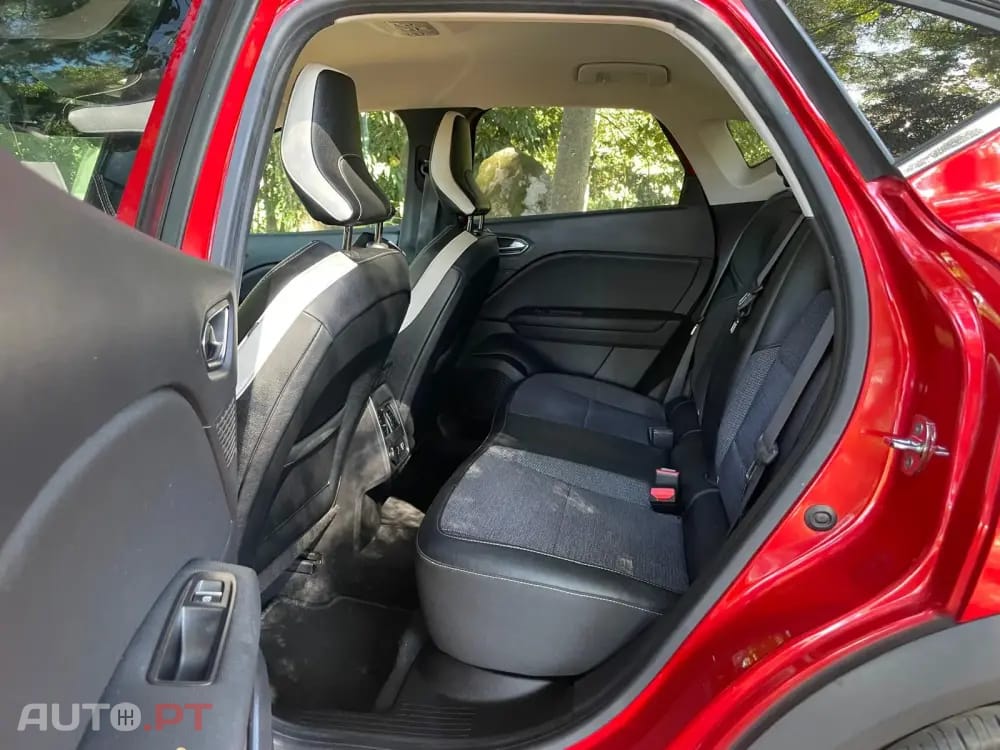 Renault Captur 1.0 TCe Exclusive