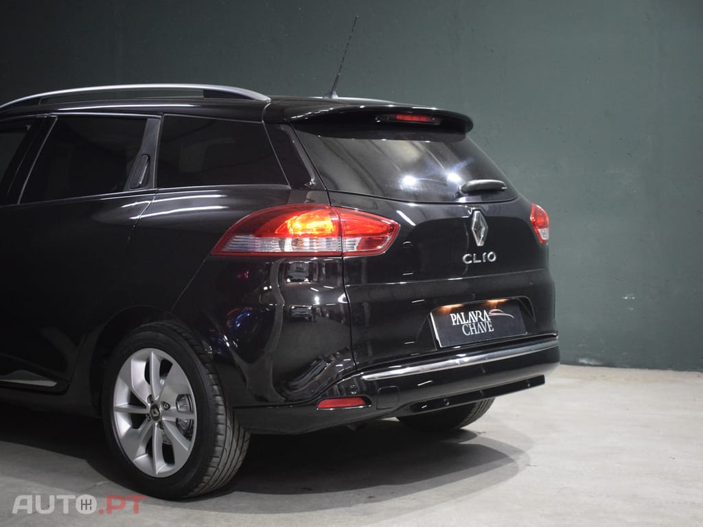 Renault Clio Sport Tourer ST