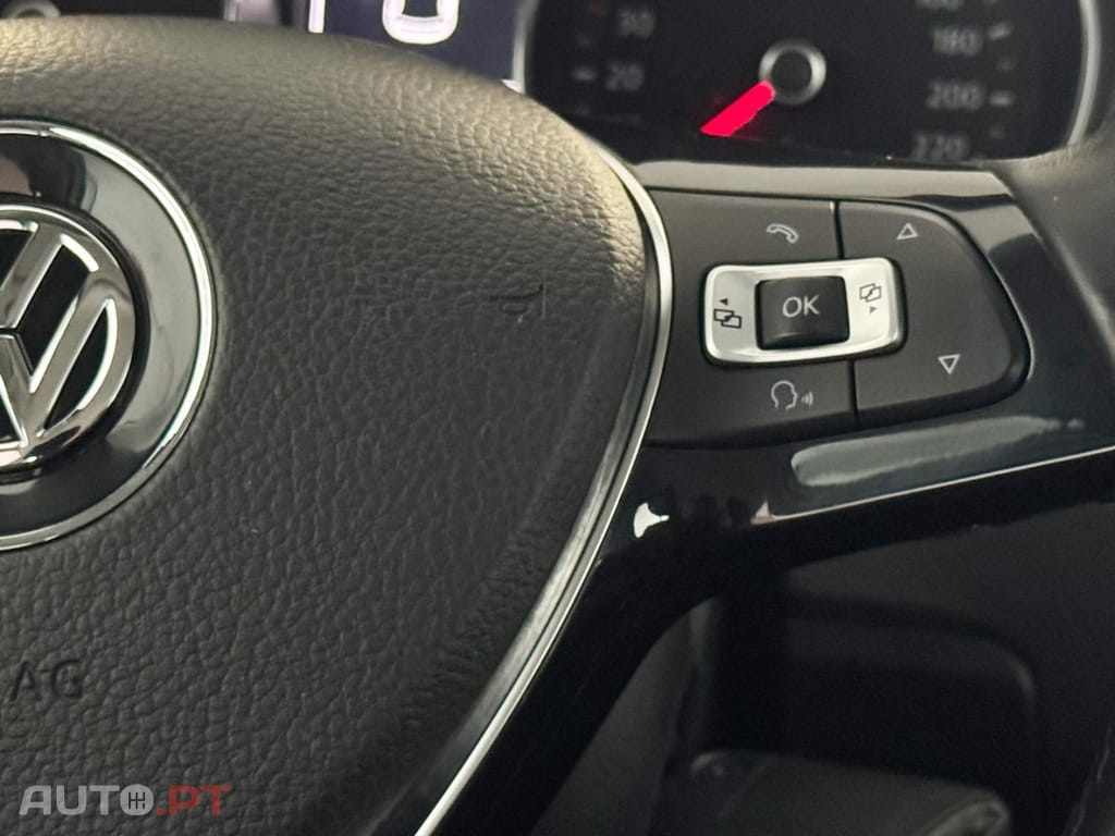 Volkswagen Polo 1.2 TSi Confortline Nav