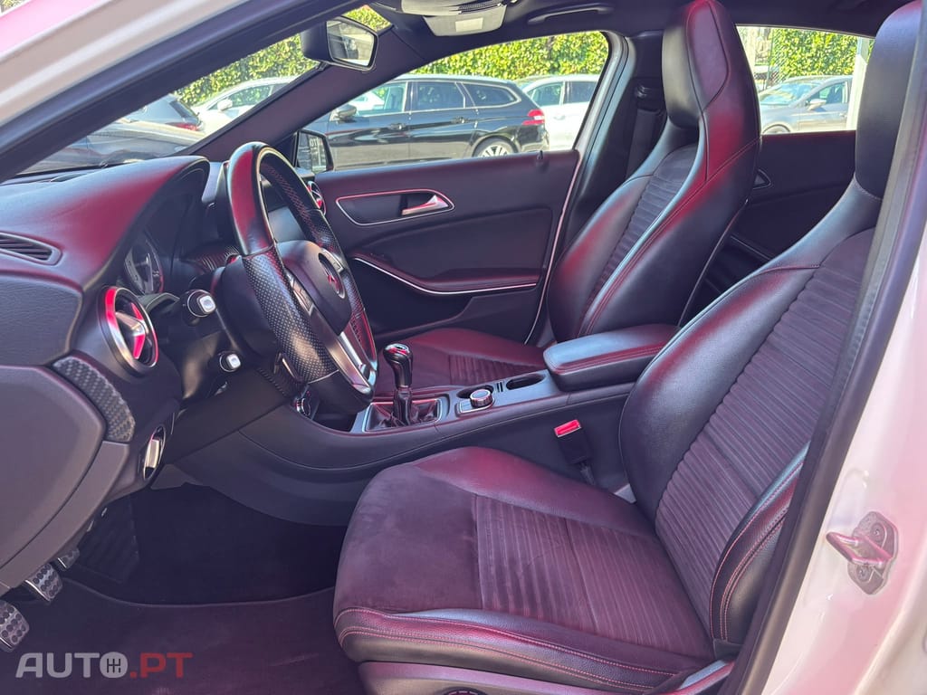 Mercedes-Benz A 180 BlueEfficiency Amg Line