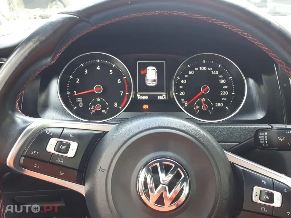 Volkswagen Golf 2.0 TSi GTi Performance