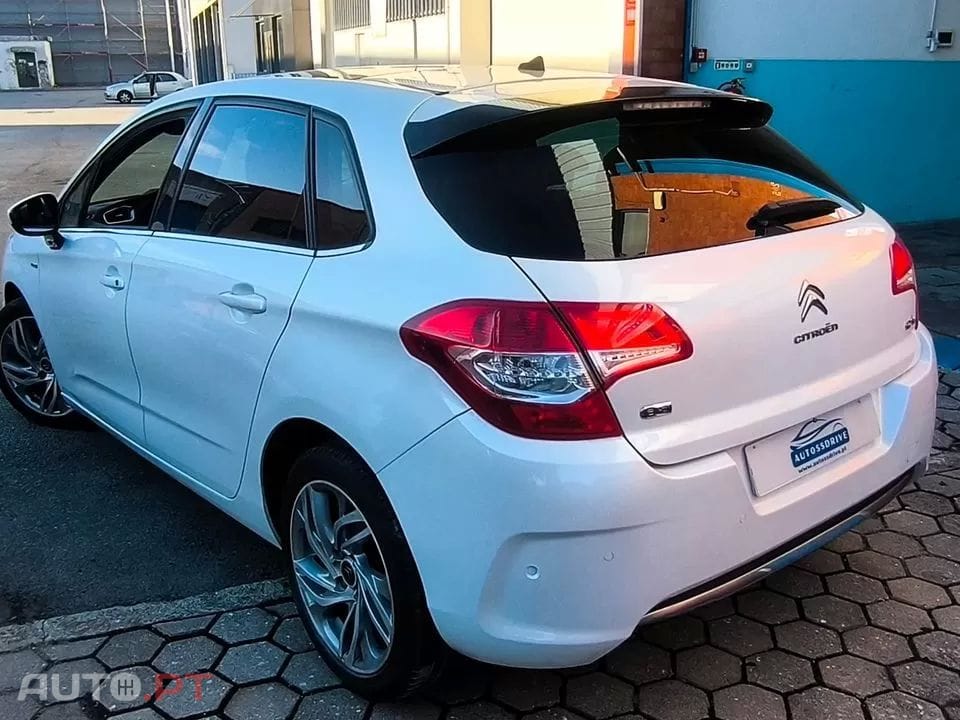 Citroen C4 1.6 e-HDi Exclusive J17 CMP6