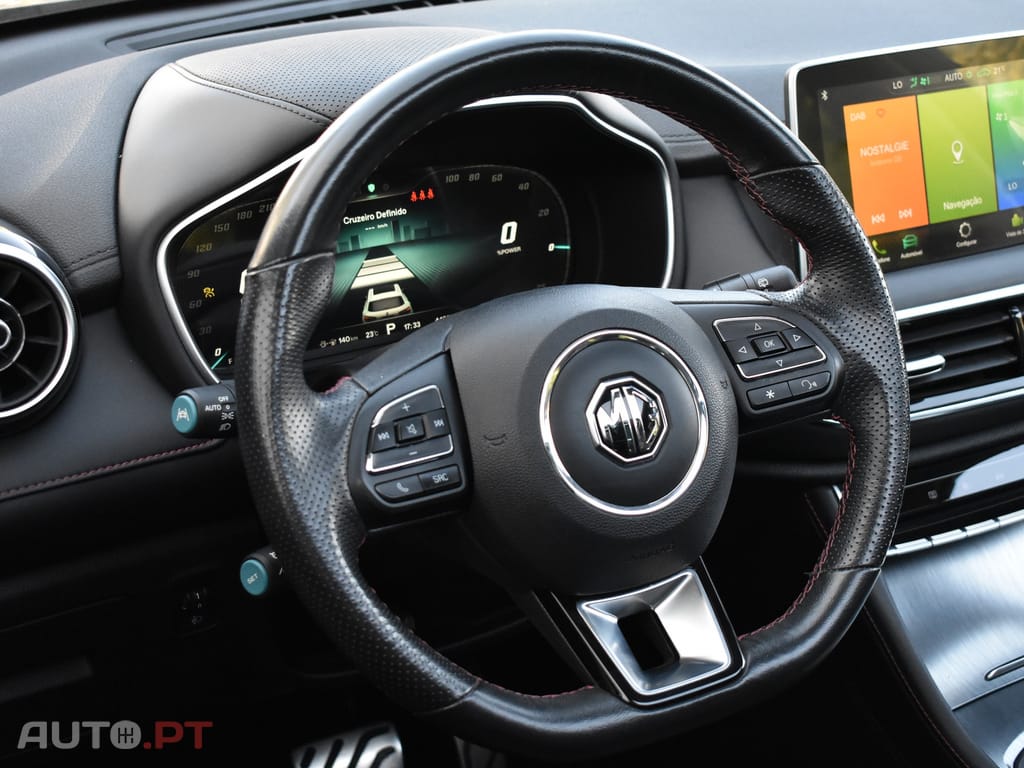 MG EHS 1.5 T-GDI Plug-in Hybrid Luxury