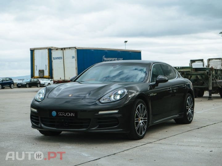 Porsche Panamera S e-Hybrid