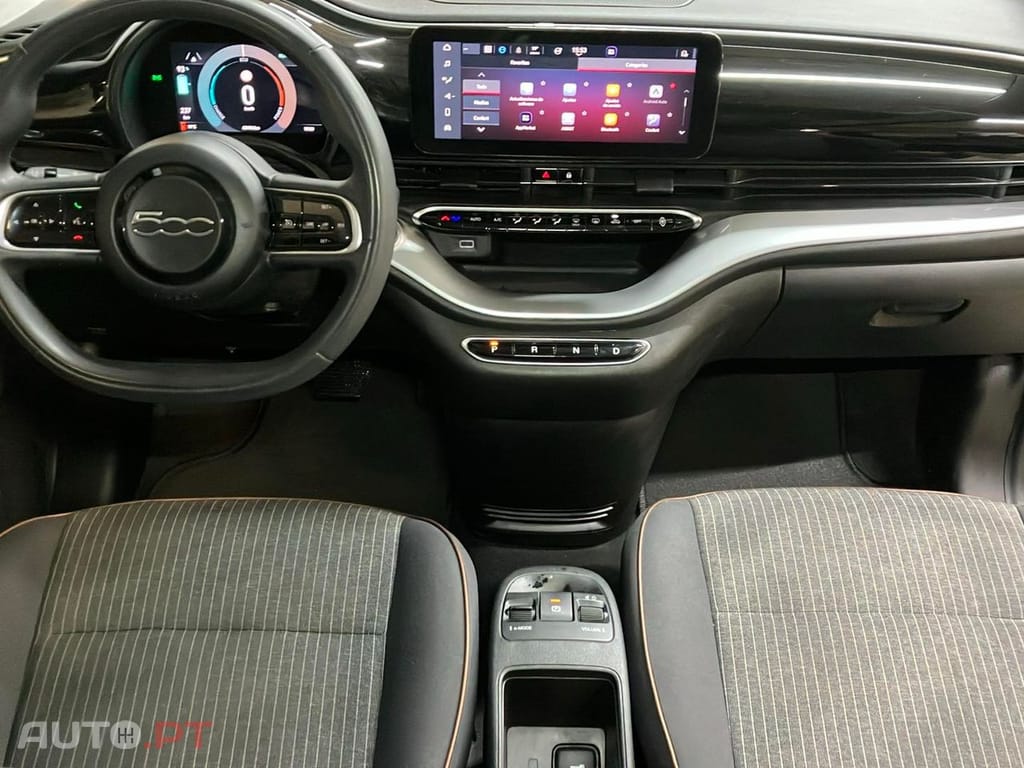 Fiat 500e Icon Plus 42 KWh