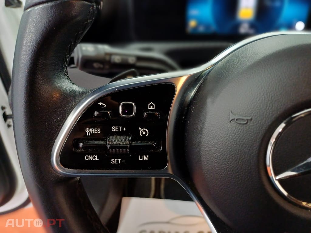 Mercedes-Benz A 180 d business solutions Auto