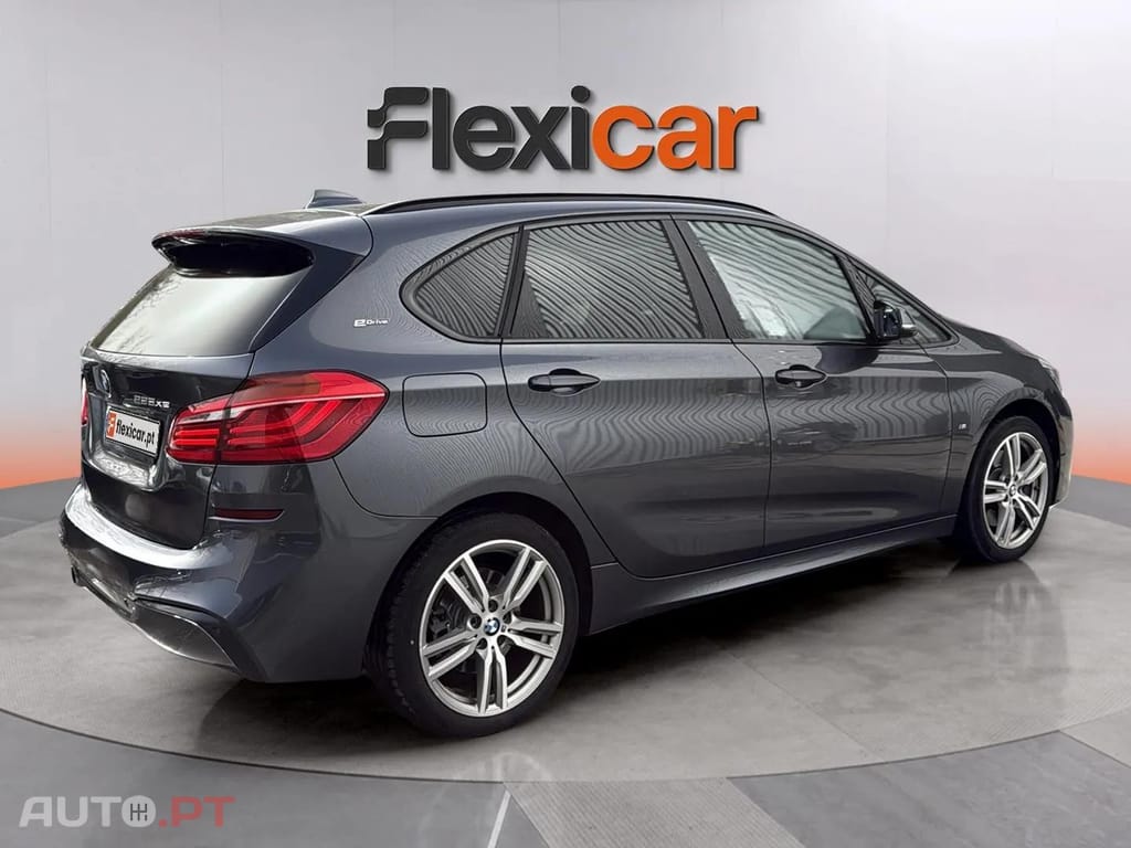 BMW 225 225xe Active Tourer e xDrive Pack Desportivo M