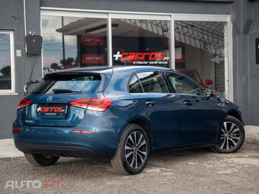 Mercedes-Benz A 250 e Style Plus