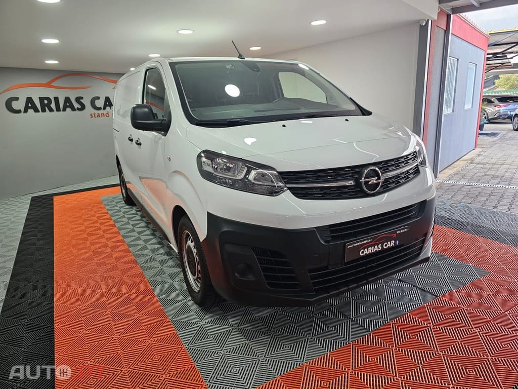Opel Vivaro 1.5 CDTi L1H1 Essentia