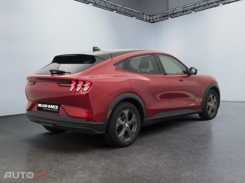 Ford Mustang Mach-E Standard Range