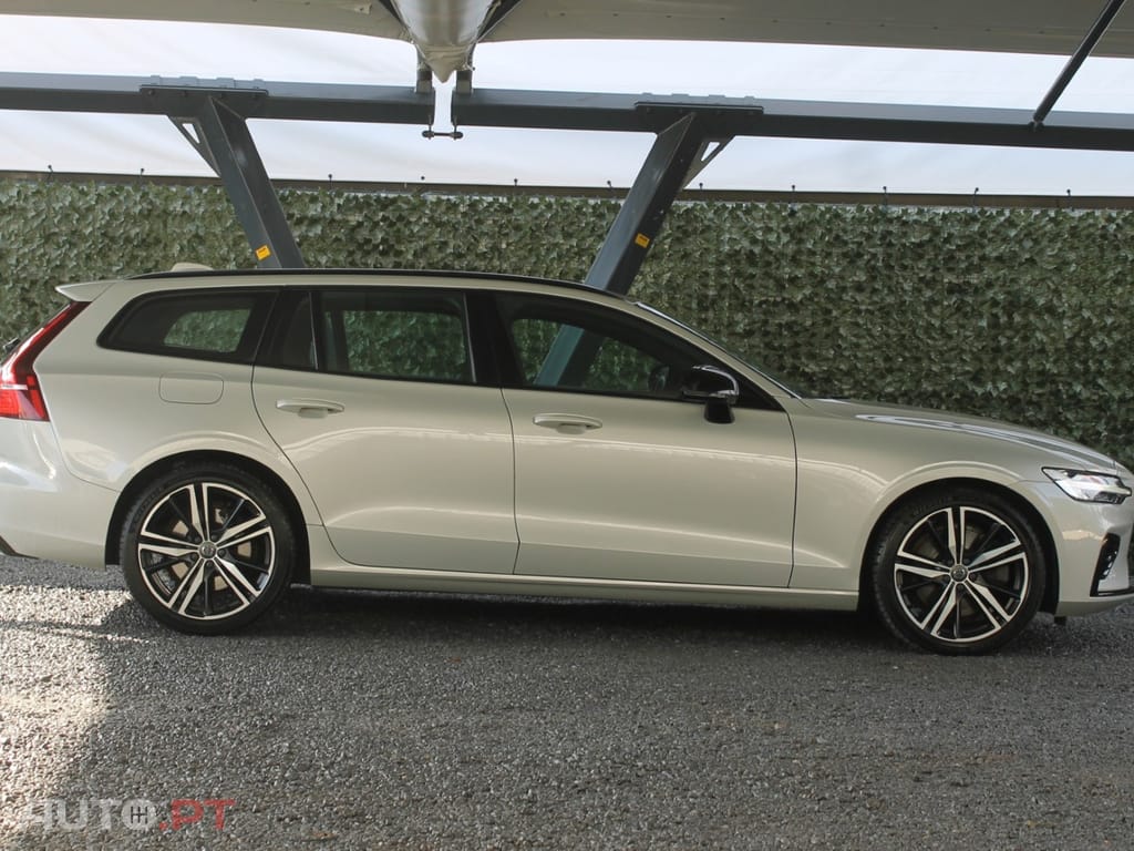 Volvo V60 2.0 T6 AWD TE R-Design