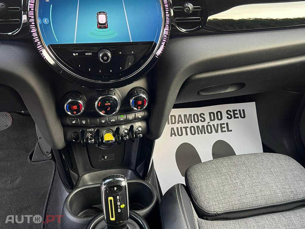 MINI Cooper SE