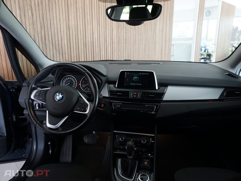 BMW 216 d Line Sport Auto
