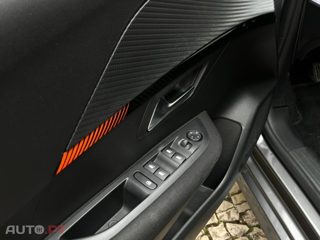 Peugeot 208 1.2 PureTech Active