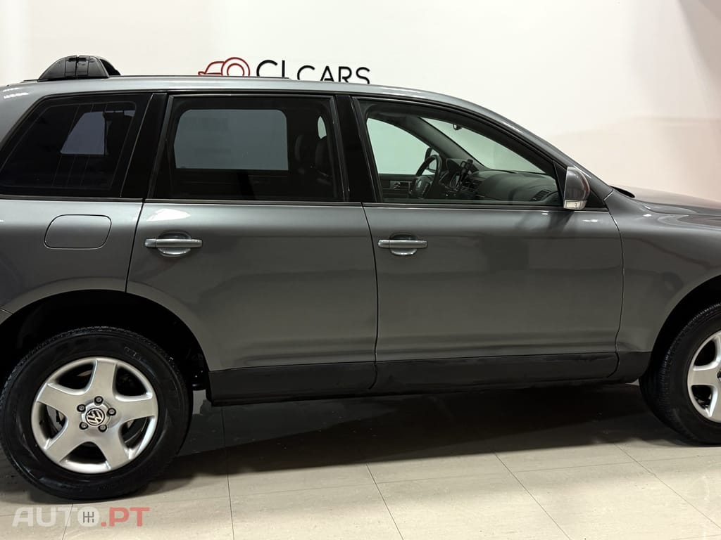 Volkswagen Touareg 2.5 TDi