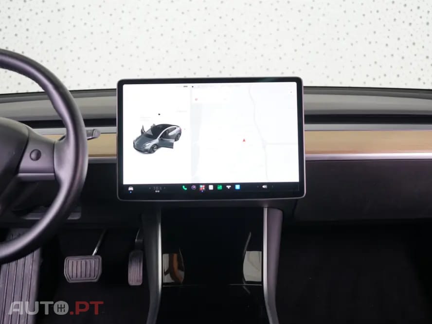 Tesla Model 3 Standard Range Plus RWD