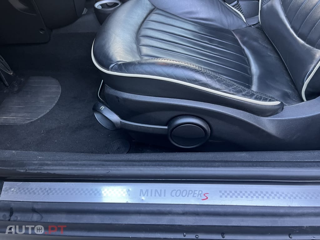 MINI Cabrio Cooper SD