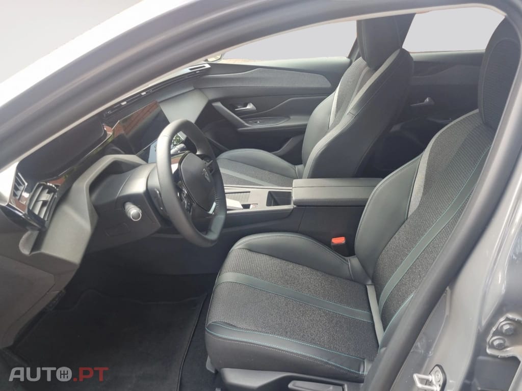 Peugeot 408 1.2 Hybrid Allure e-DCS6 I.V.A DEDUTIVEL 