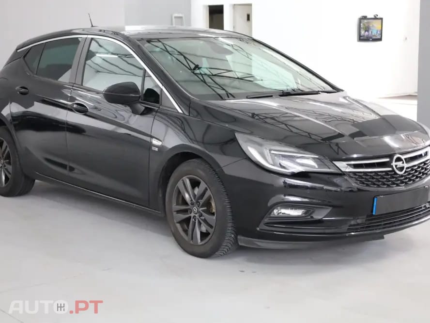 Opel Astra 1.7 CDTI Executive Start/Stop