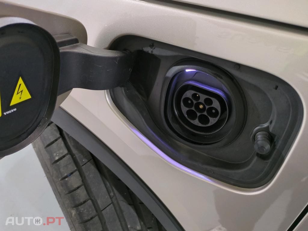 Volvo XC40 1.5 T4 PHEV Plus Bright