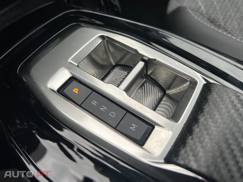 Peugeot 2008 1.2 PureTech Allure Pack EAT8