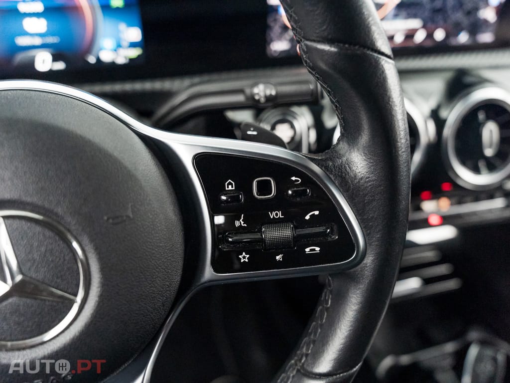 Mercedes-Benz A 250 e Style Plus