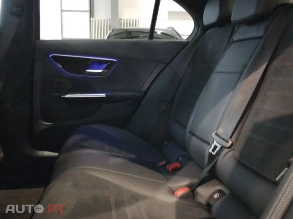 Mercedes-Benz C 300 de 9G-TRONIC AMG Line