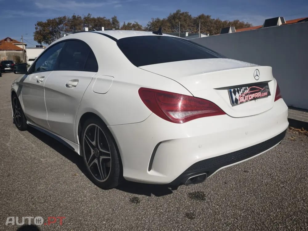 Mercedes-Benz CLA 200