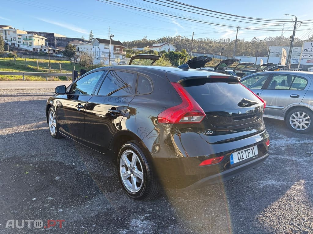 Volvo V40 1.6 D2 Kinetic Powershift