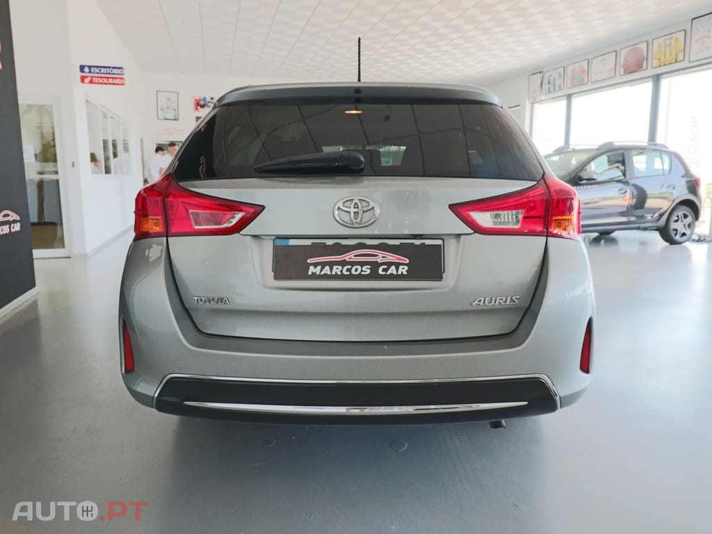 Toyota Auris Touring Sports 1.4 D-4D Active+AC