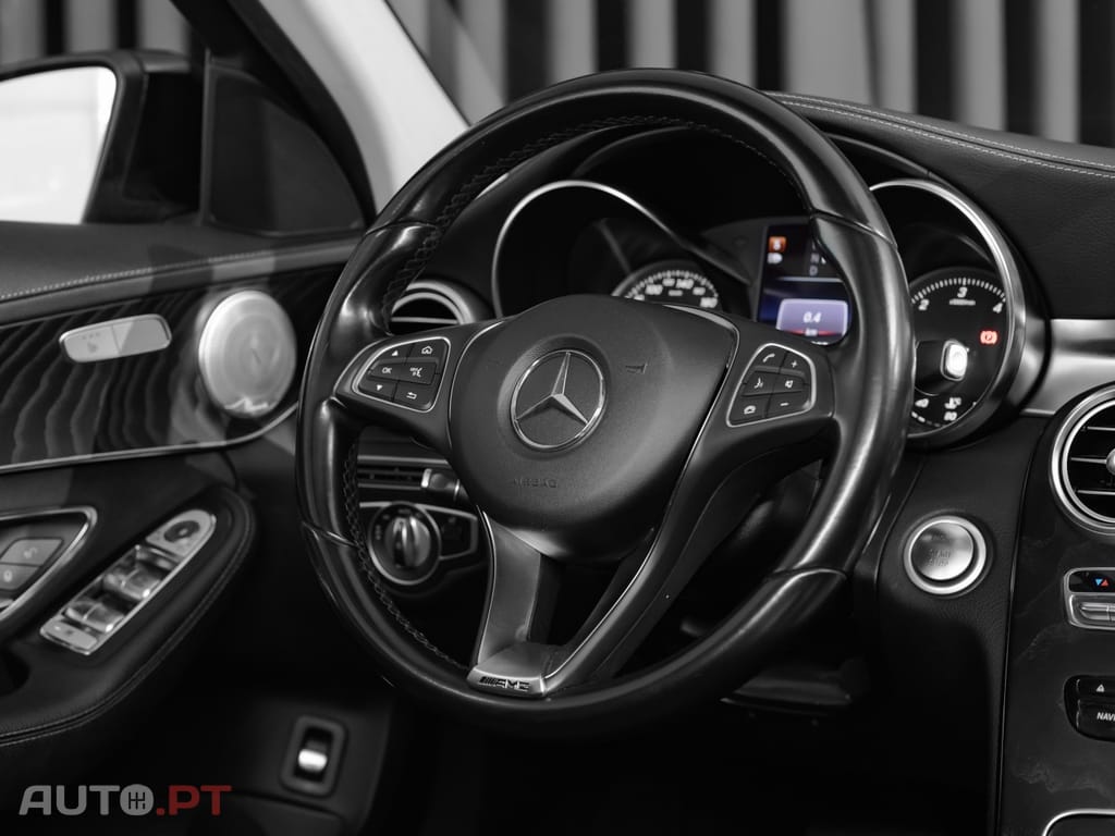 Mercedes-Benz C 220 d Station 9G-TRONIC AMG Line