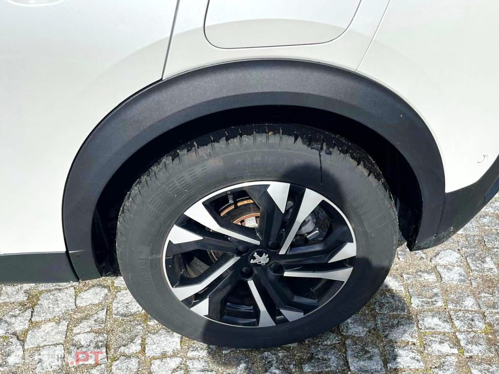 Peugeot 2008 1.2 PureTech GT Line EAT8