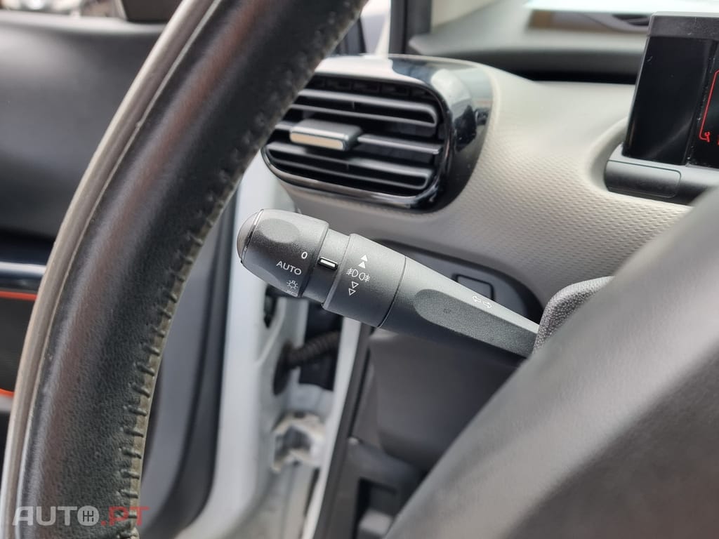 Citroen C4 Cactus 1.2 PureTech Shine EAT6
