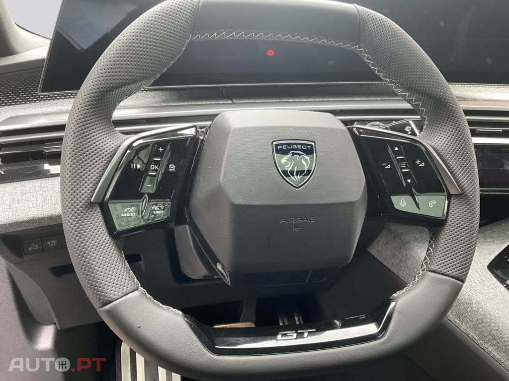 Peugeot E-3008 GT  I.V.A DEDUTIVEL 
