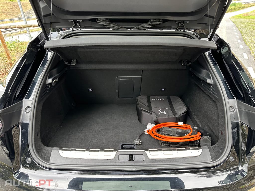 DS DS4 E-Tense Performance Line EAT8