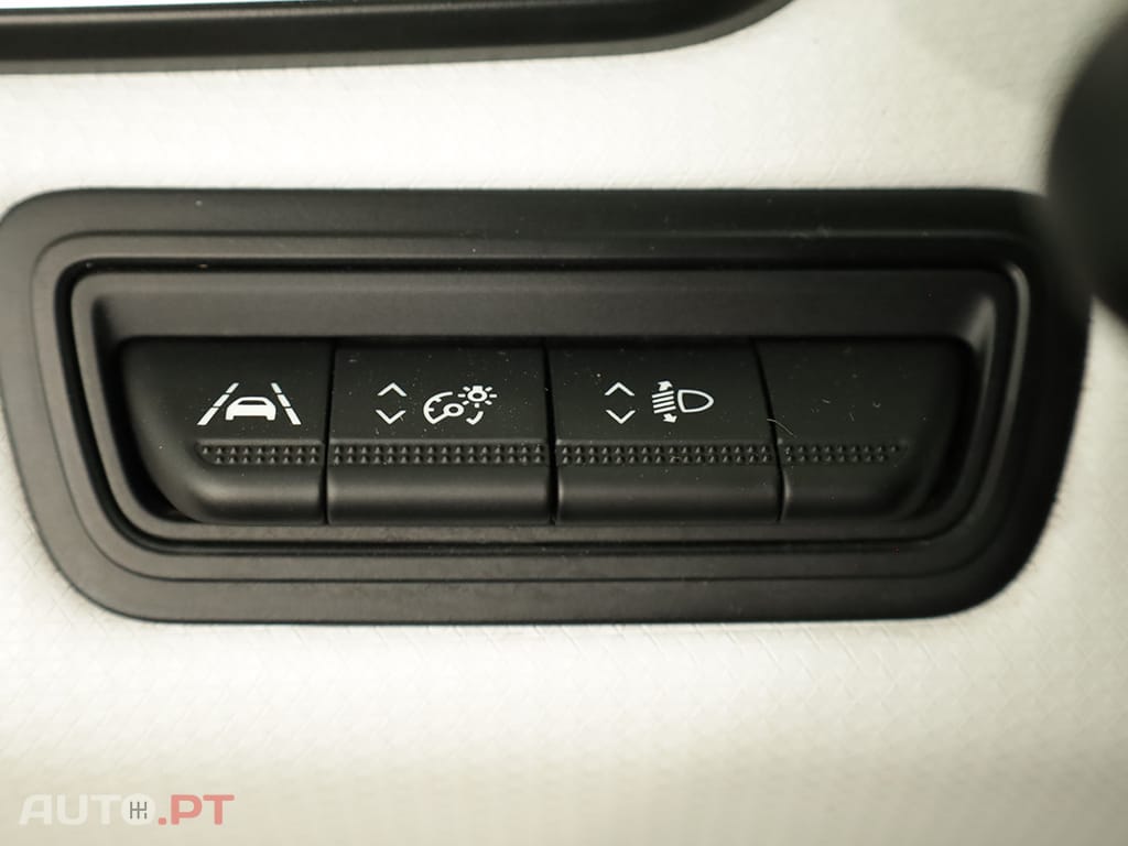 Renault Clio Clio 1.0 TCe Limited Bi-Fuel