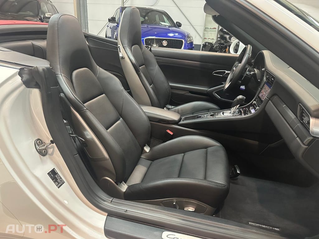 Porsche 991 Carrera 4 GTS