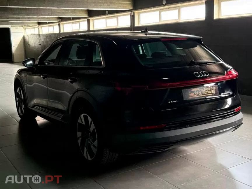 Audi E-Tron 50 quattro