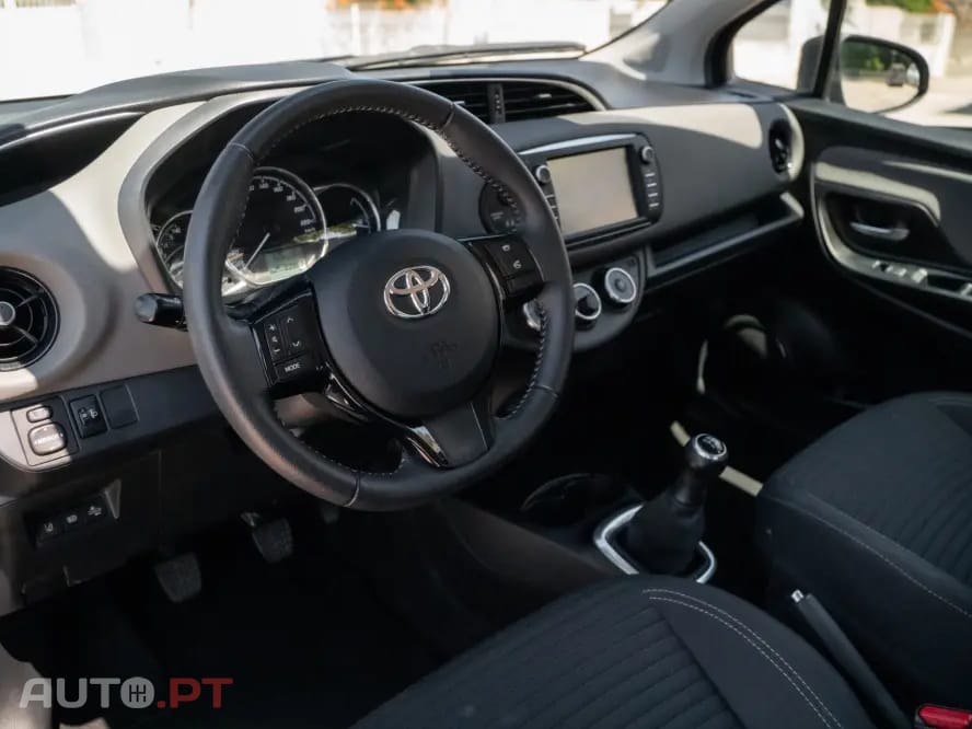 Toyota Yaris 1.0 VVT-i Comfort