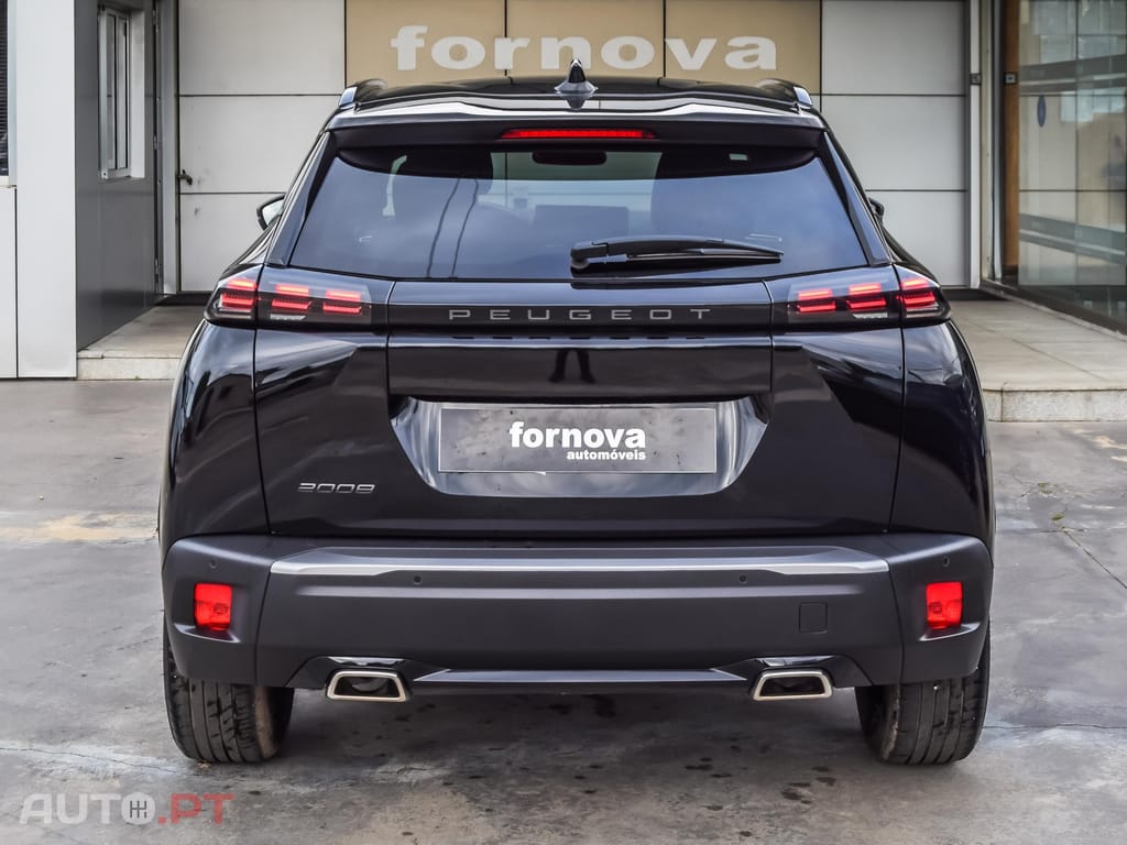 Peugeot 2008 1.2 PureTech Allure EAT8