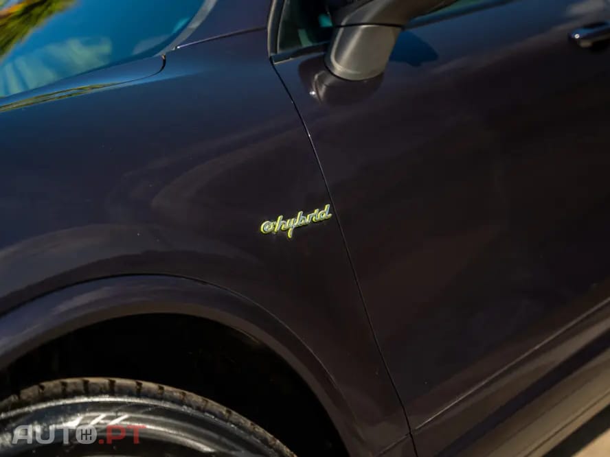 Porsche Cayenne S E-Hybrid