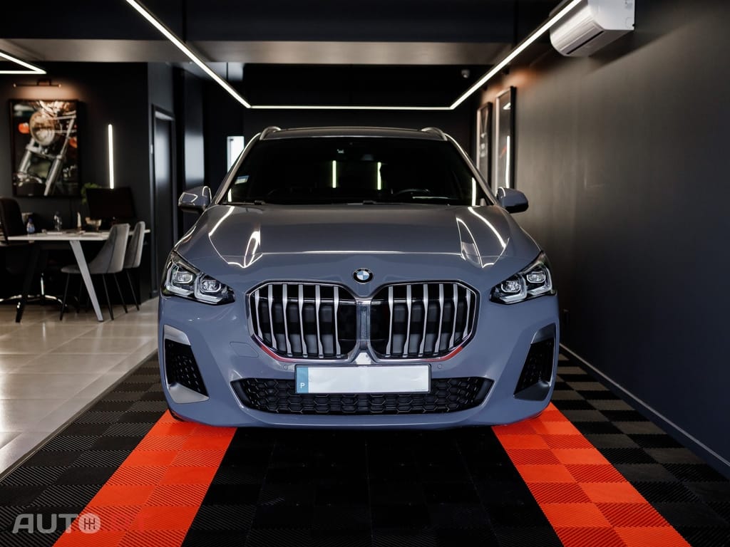 BMW 218 Y