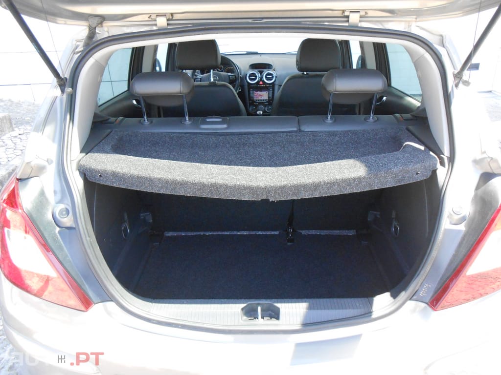 Opel Corsa 1.3 CDTI - GPS